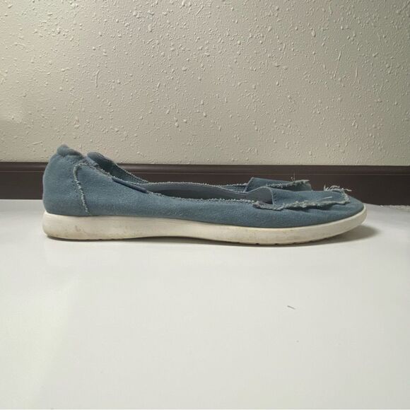 Crocs Blue Canvas Slip On Loafers Boat Shoes Women's Size 10 - Picture 3 of 13